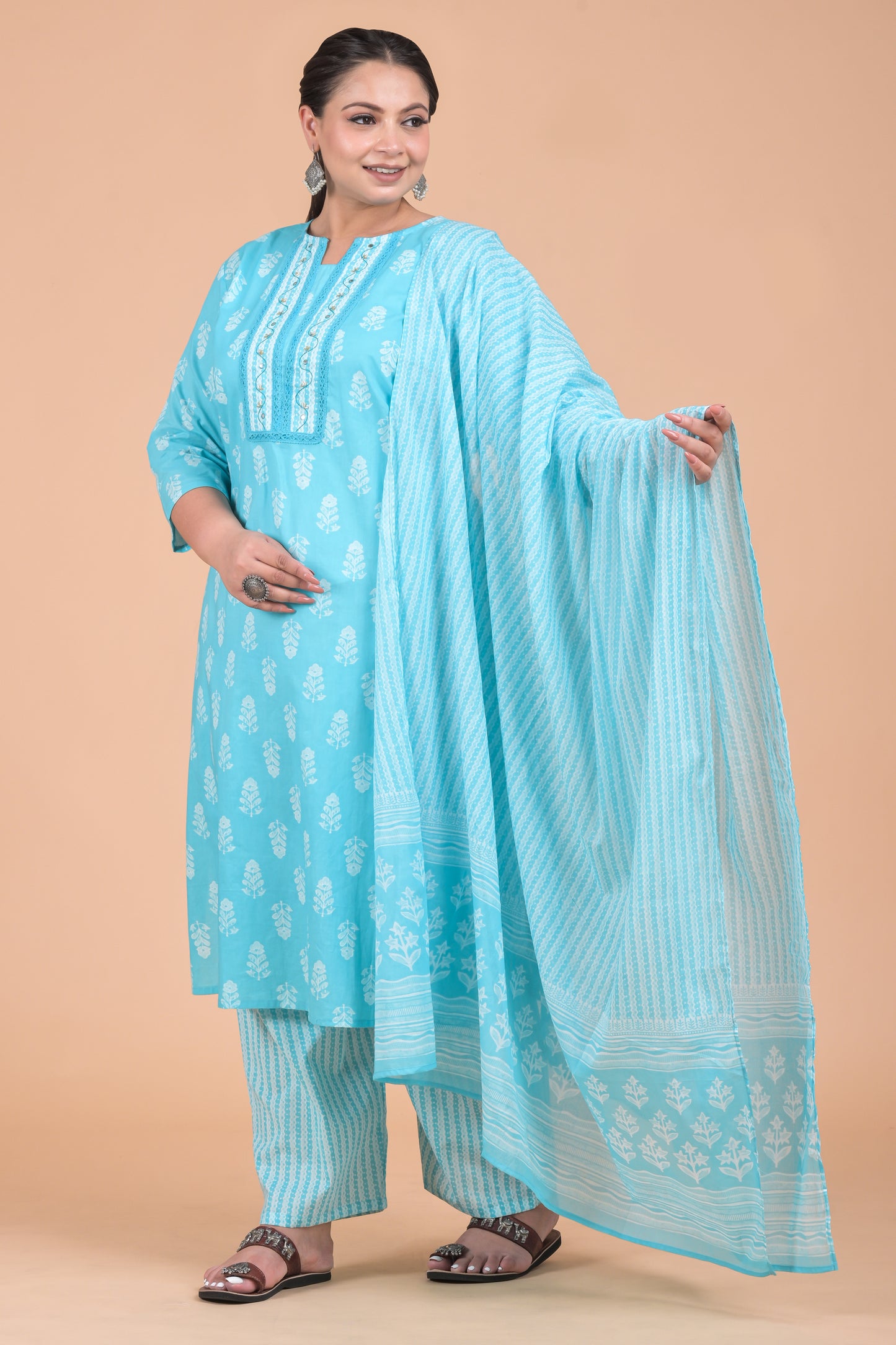 Women Pure Cotton Kurta Pant Dupatta Set ( Blue )