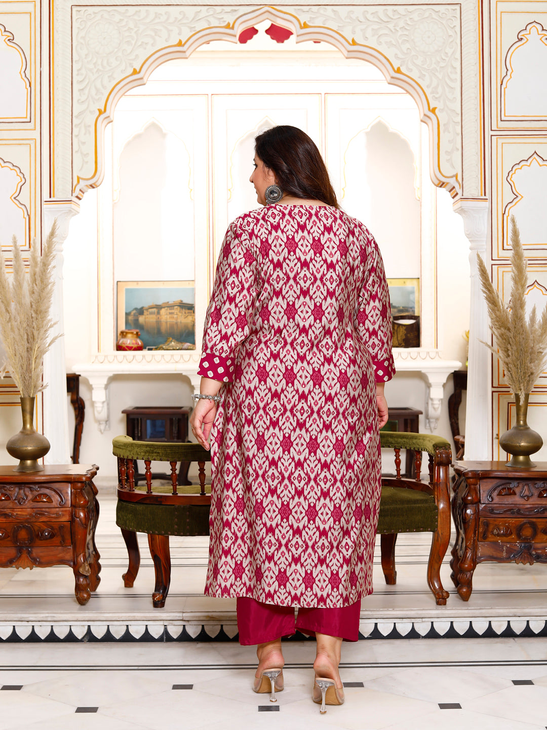 Women Kurta Pant Dupatta Set ( Maroon )