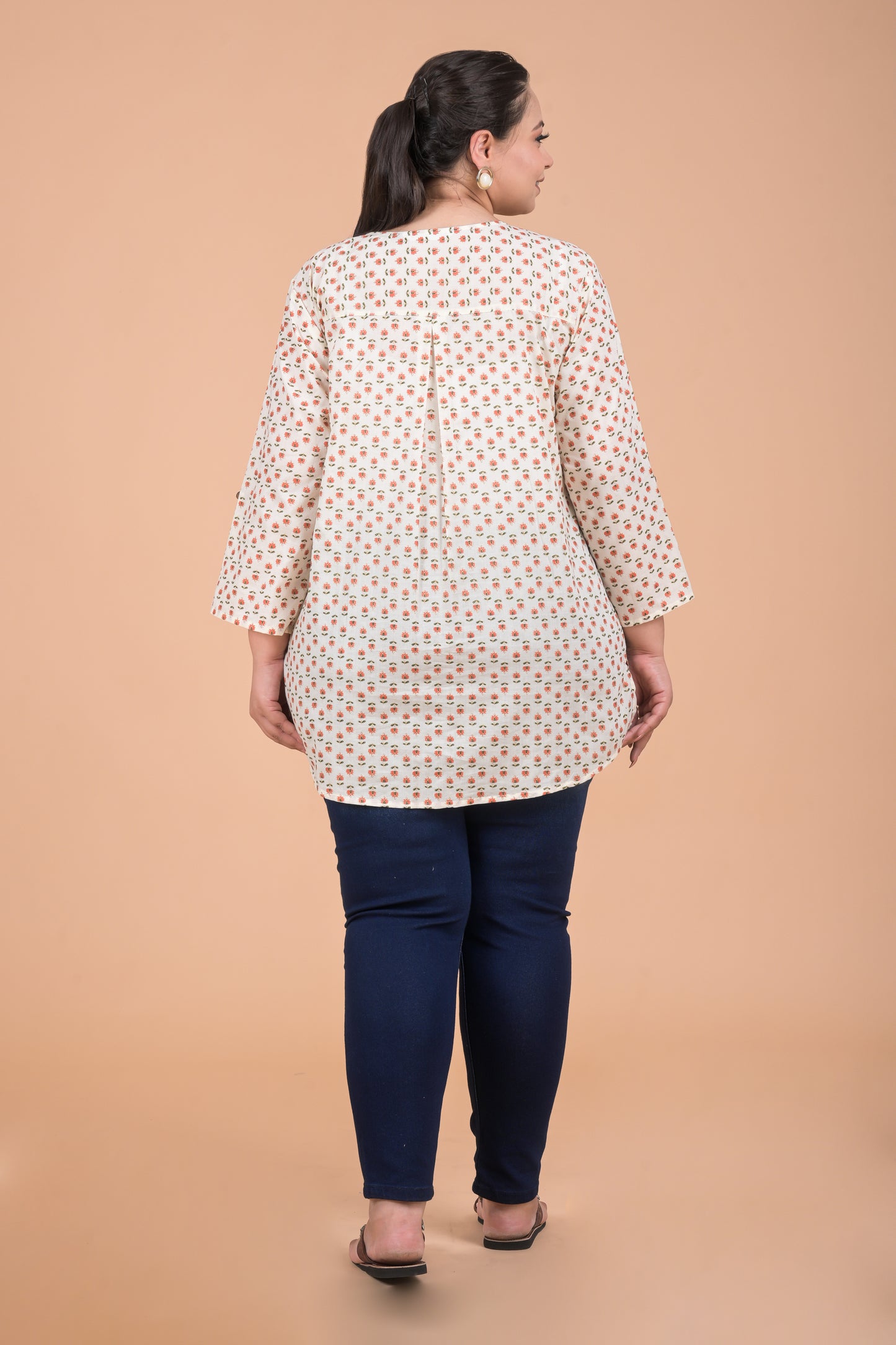 offwhite top kurta