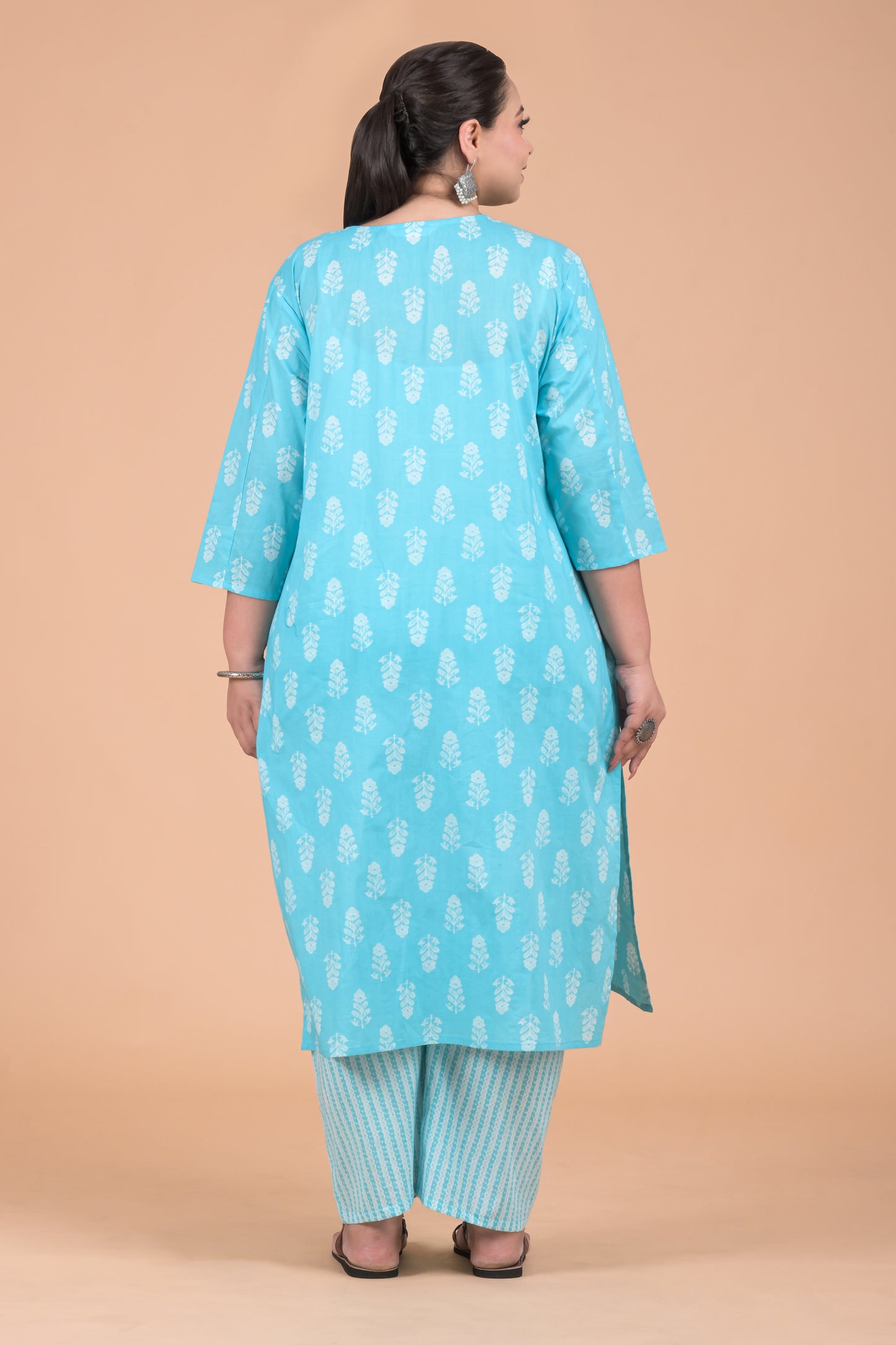Women Pure Cotton Kurta Pant Dupatta Set ( Blue )