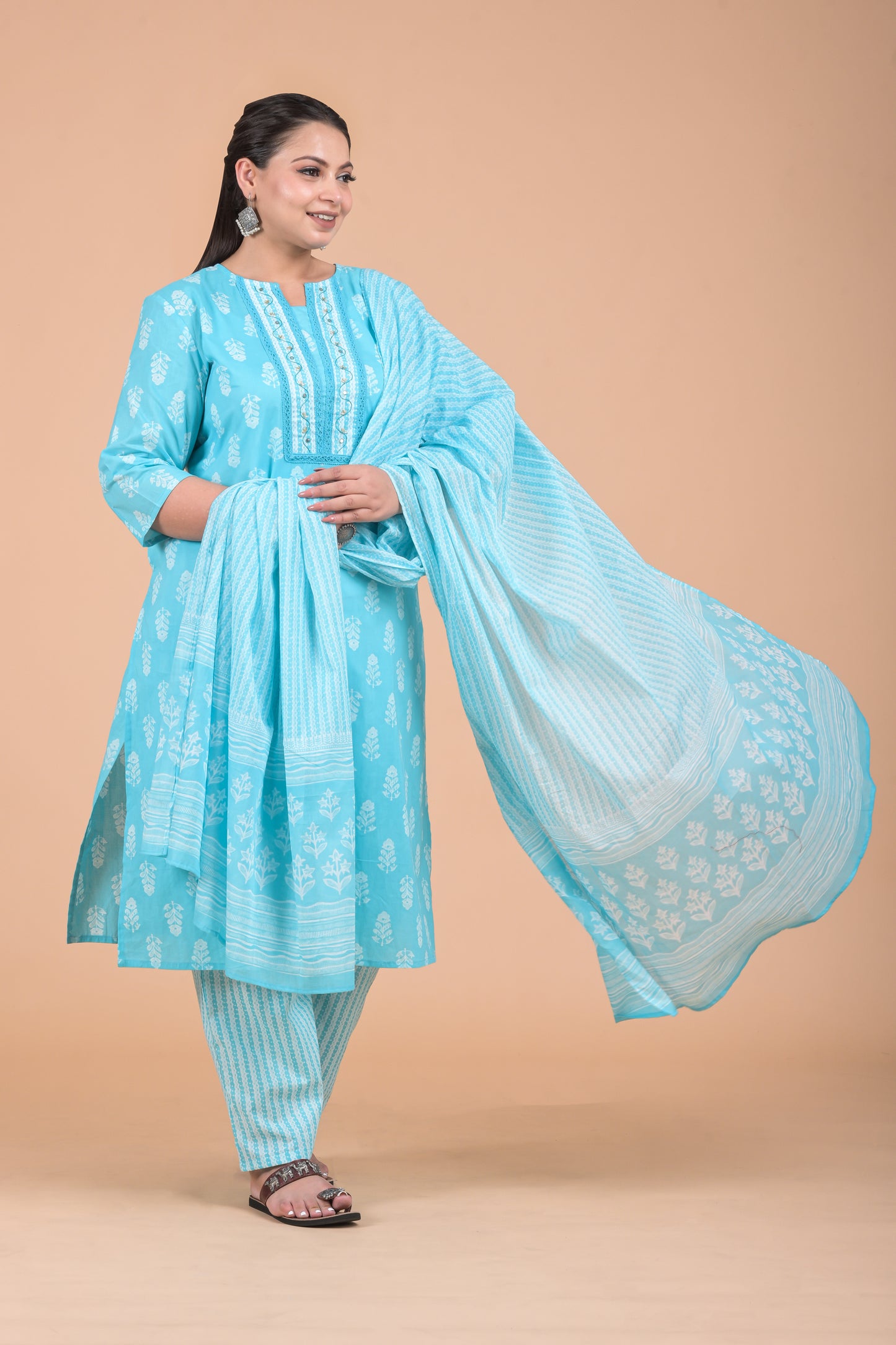 Women Pure Cotton Kurta Pant Dupatta Set ( Blue )